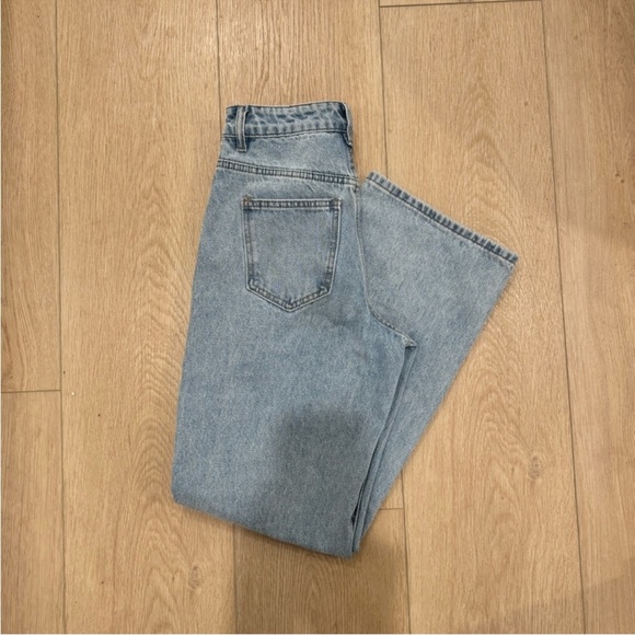 Beginning Boutique vintage light wash blue jeans size 2 - Picture 4 of 4